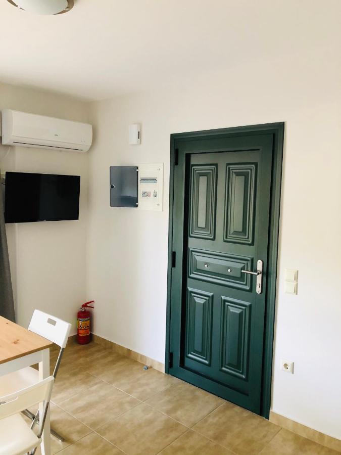 Ionian White Apartments Lefkáda Exteriör bild